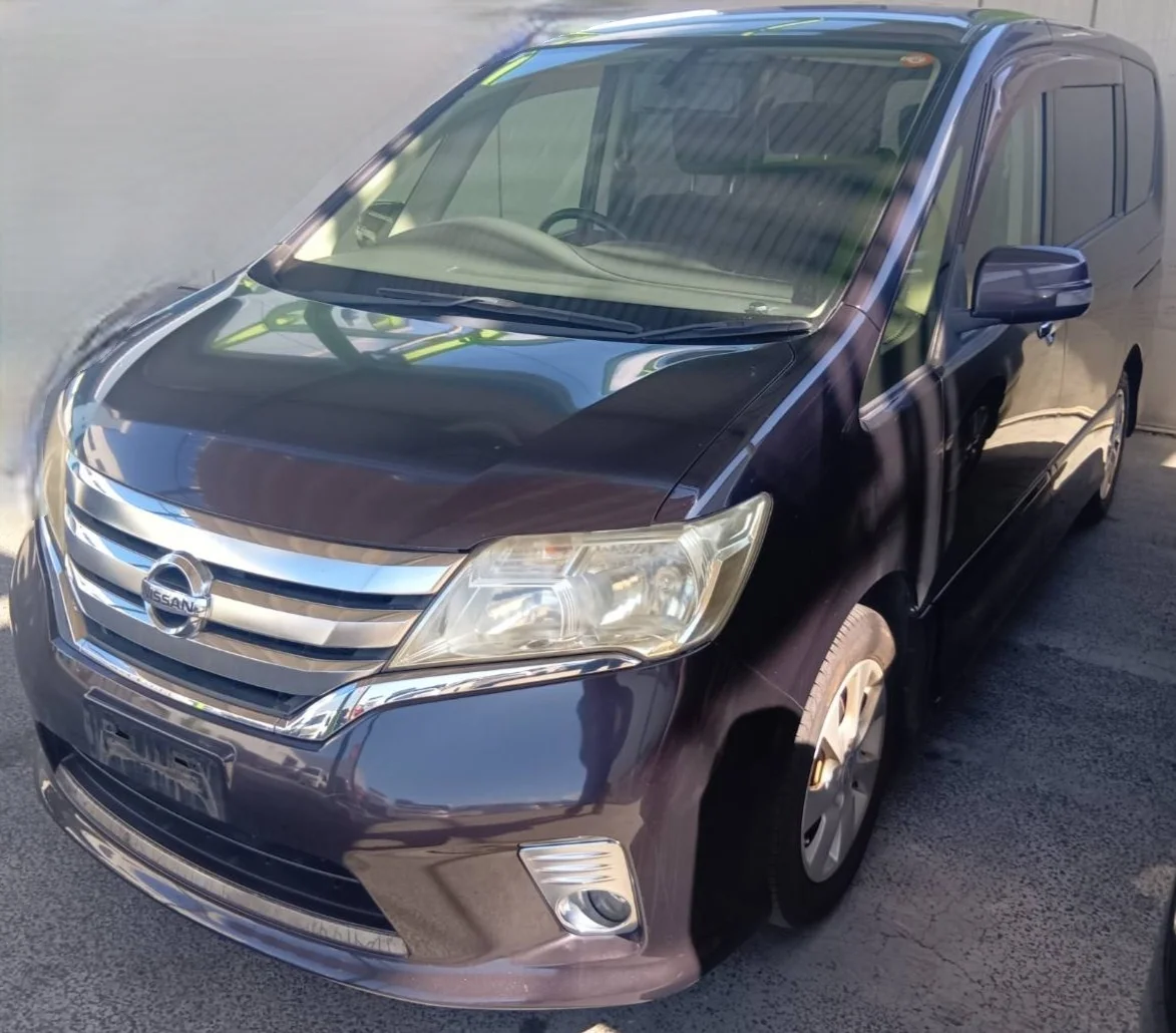 日産 セレナ